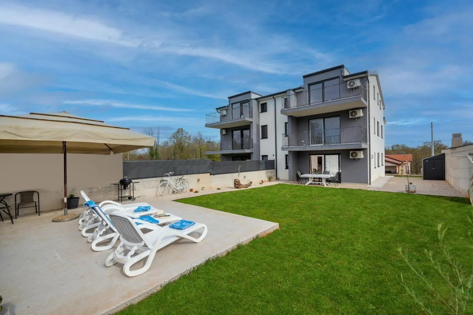 Apartment Em Poreč