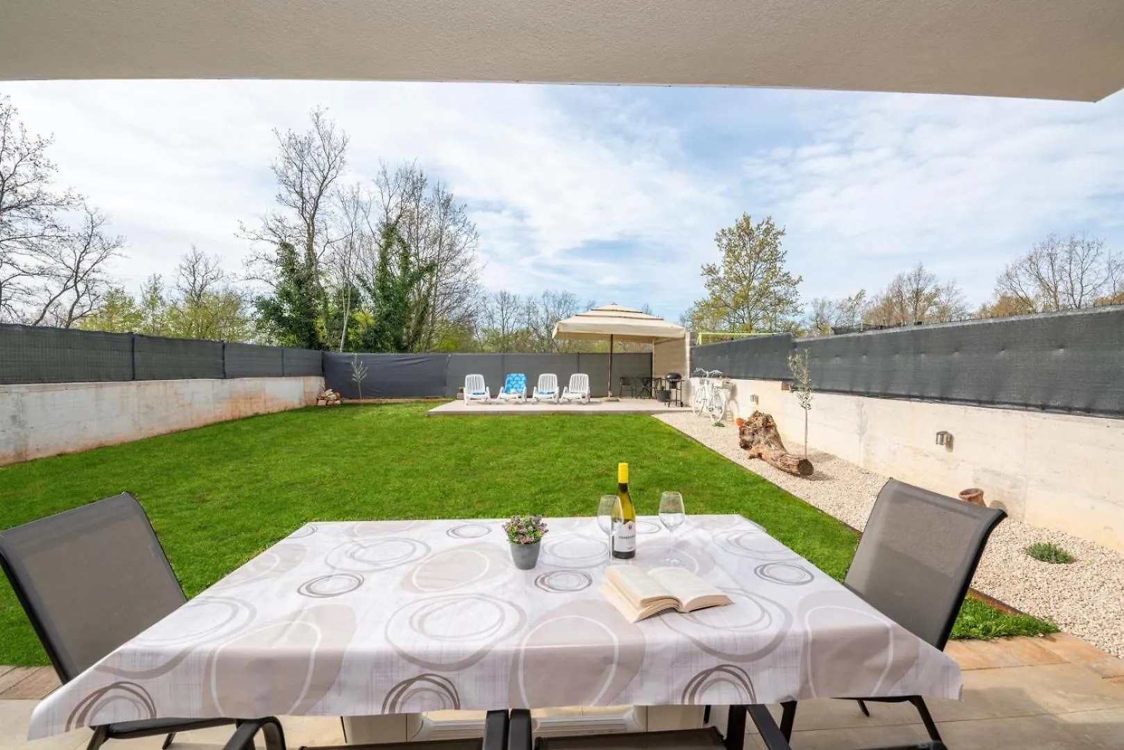 Apartment Em Poreč
