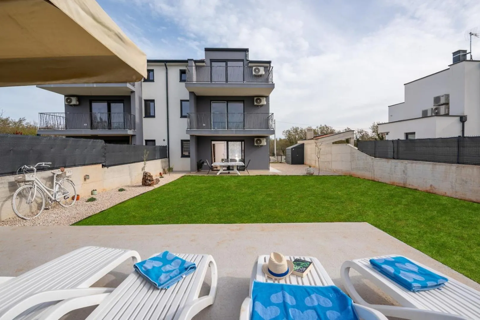 Apartment Em Poreč